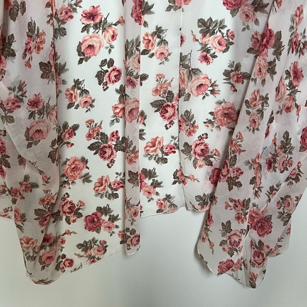 Forever 21 Kimono Robe Sheer Flowy Pink White Roses Flowers Boho size M - Picture 9 of 10